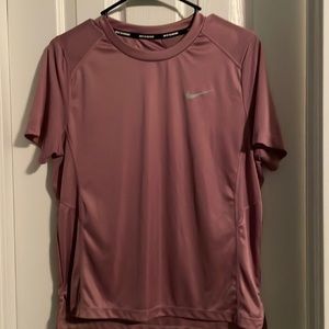 Womens Nike running too (M)